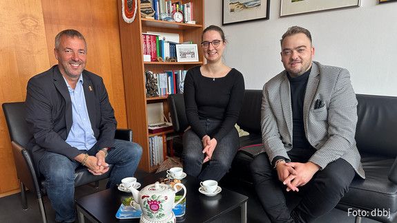 In der Sache klar, aber konstruktiv: Fandrejewski schätzt den direkten Draht zu Staatssekretär Johann Saathoff (SPD). In der Sache klar, aber konstruktiv: Fandrejewski schätzt den direkten Draht zu Staatssekretär Johann Saathoff (SPD).